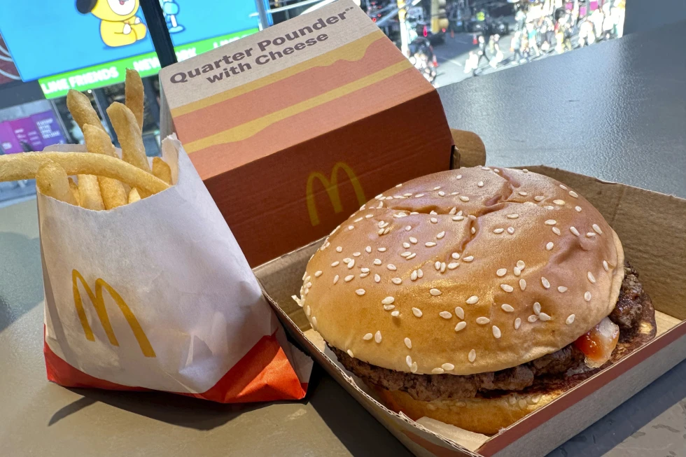 Suben a 90 las infecciones de E. coli ligadas a las hamburguesas de
