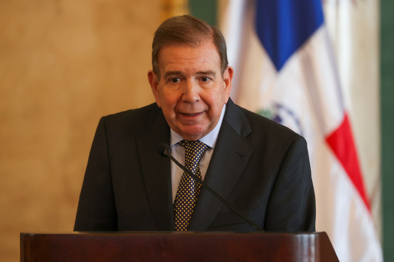 Edmundo González comienza hoy la «tercera etapa» de su gira ...